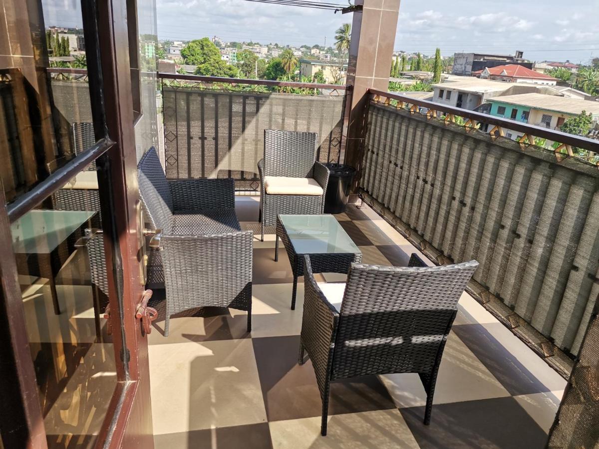 Residence Hoteliere Mb-202 C 杜阿拉 外观 照片