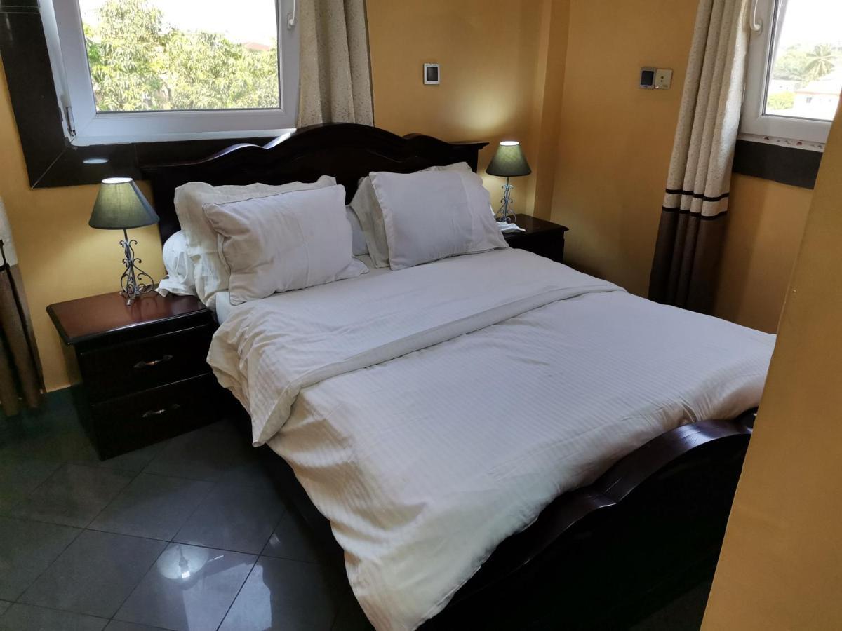 Residence Hoteliere Mb-202 C 杜阿拉 外观 照片