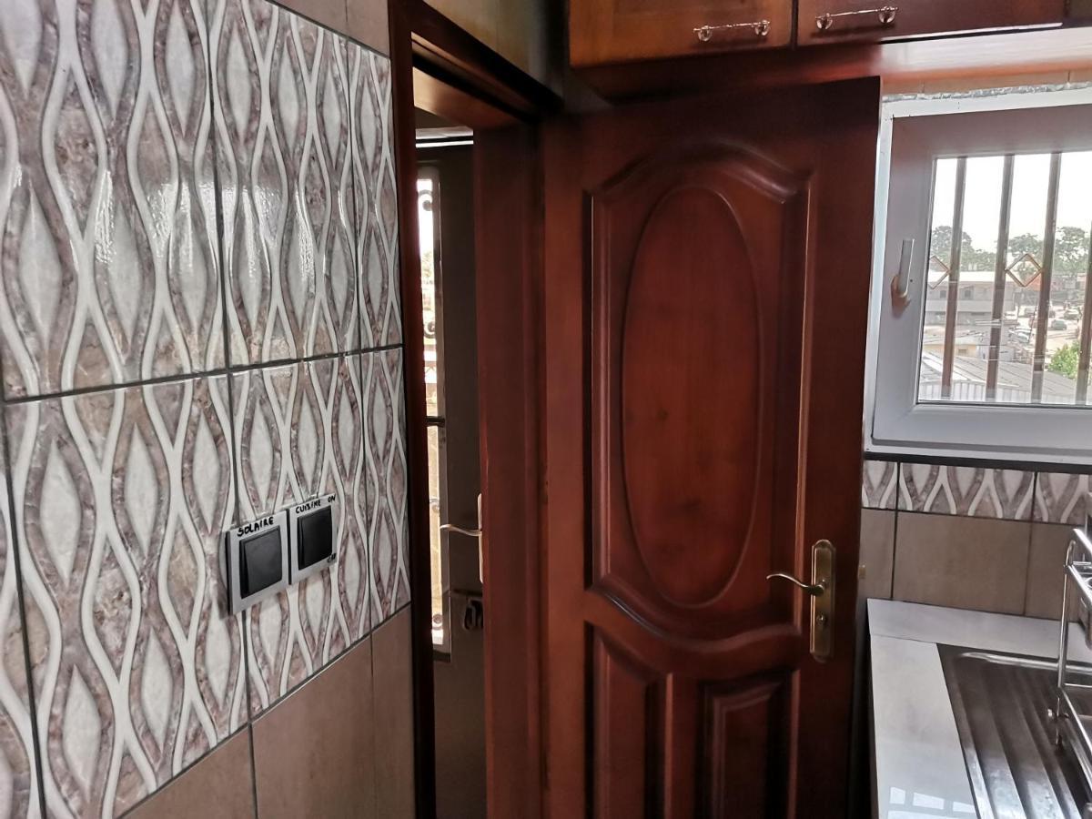 Residence Hoteliere Mb-202 C 杜阿拉 外观 照片