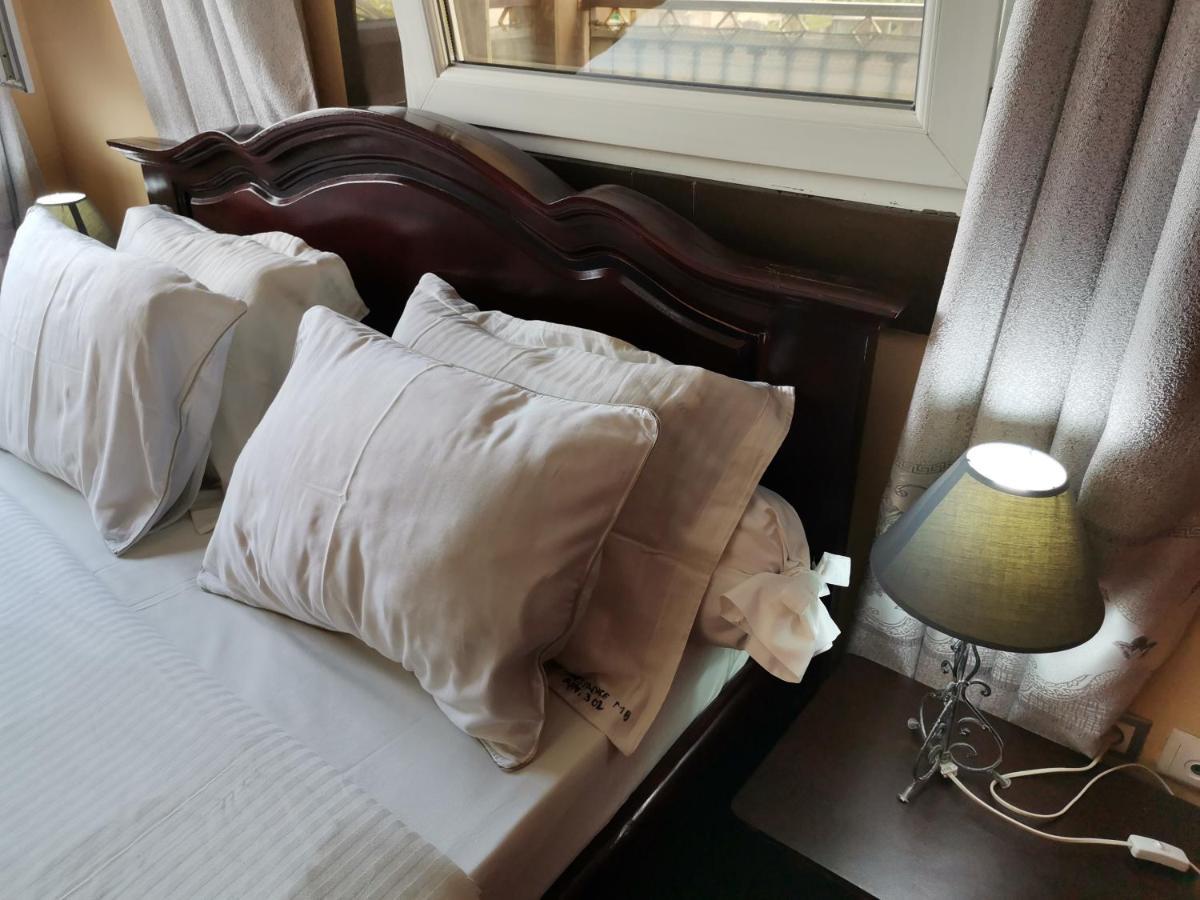 Residence Hoteliere Mb-202 C 杜阿拉 外观 照片