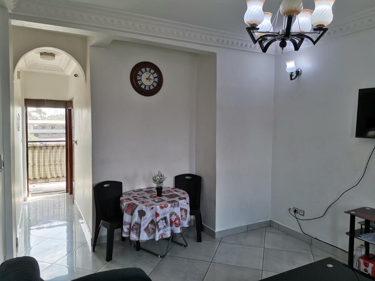 Residence Hoteliere Mb-202 C 杜阿拉 外观 照片