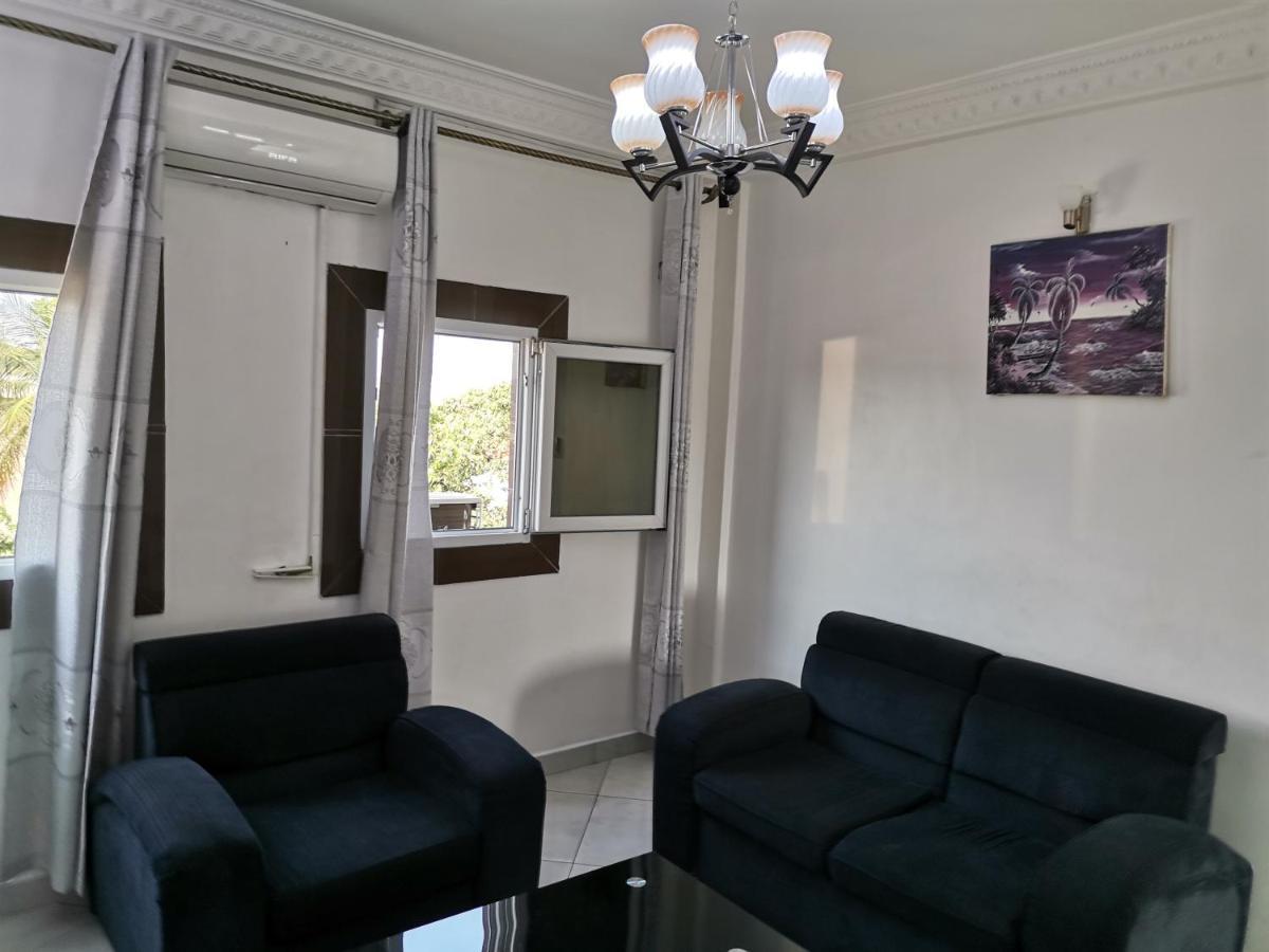 Residence Hoteliere Mb-202 C 杜阿拉 外观 照片